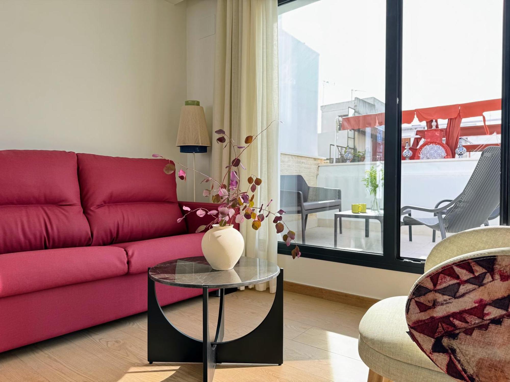 Redes Royale Apartments By Misterhost — Photos 1